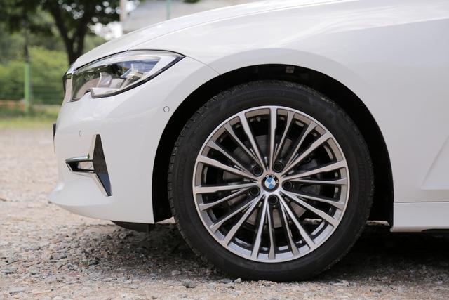 BMW 3시리즈 PPF 전체 시공 + 유리막 코팅 견적 요청