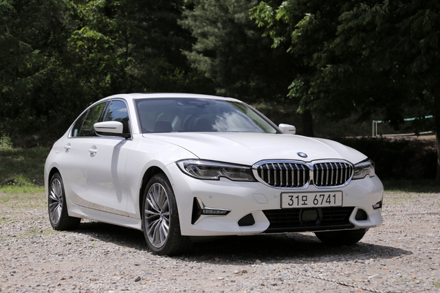 BMW 3시리즈 PPF 전체 시공 + 유리막 코팅 견적 요청